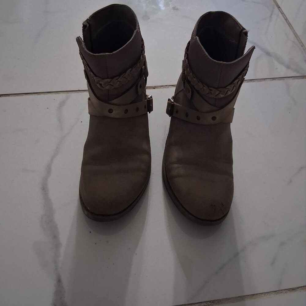 Kids Boots - Picture 2 of 6